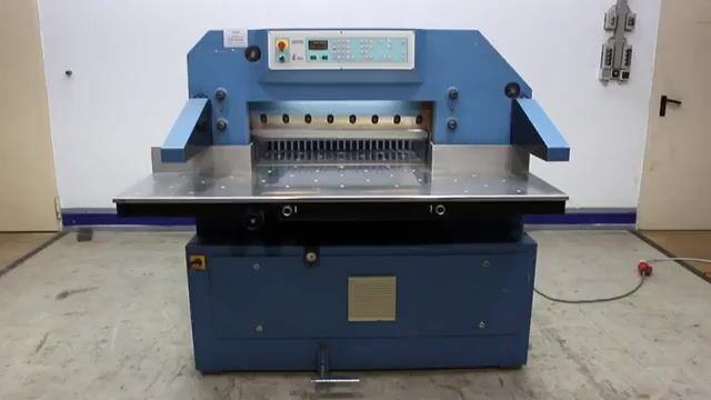 Guillotines Schneider Senator SEN78 E-LINE
