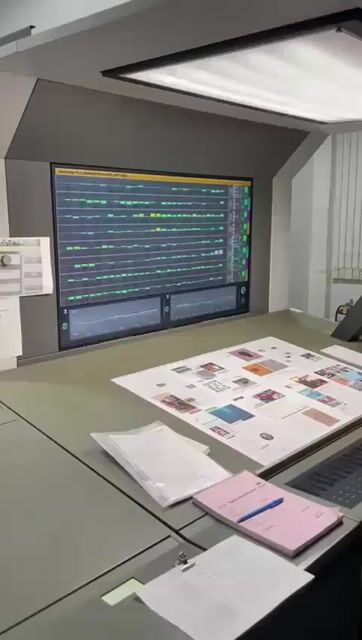 Sheet Fed / Offset Komori LS 840-P+CX Advanced LED-UV