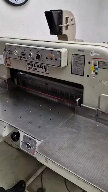 Guillotines Polar 82 EL